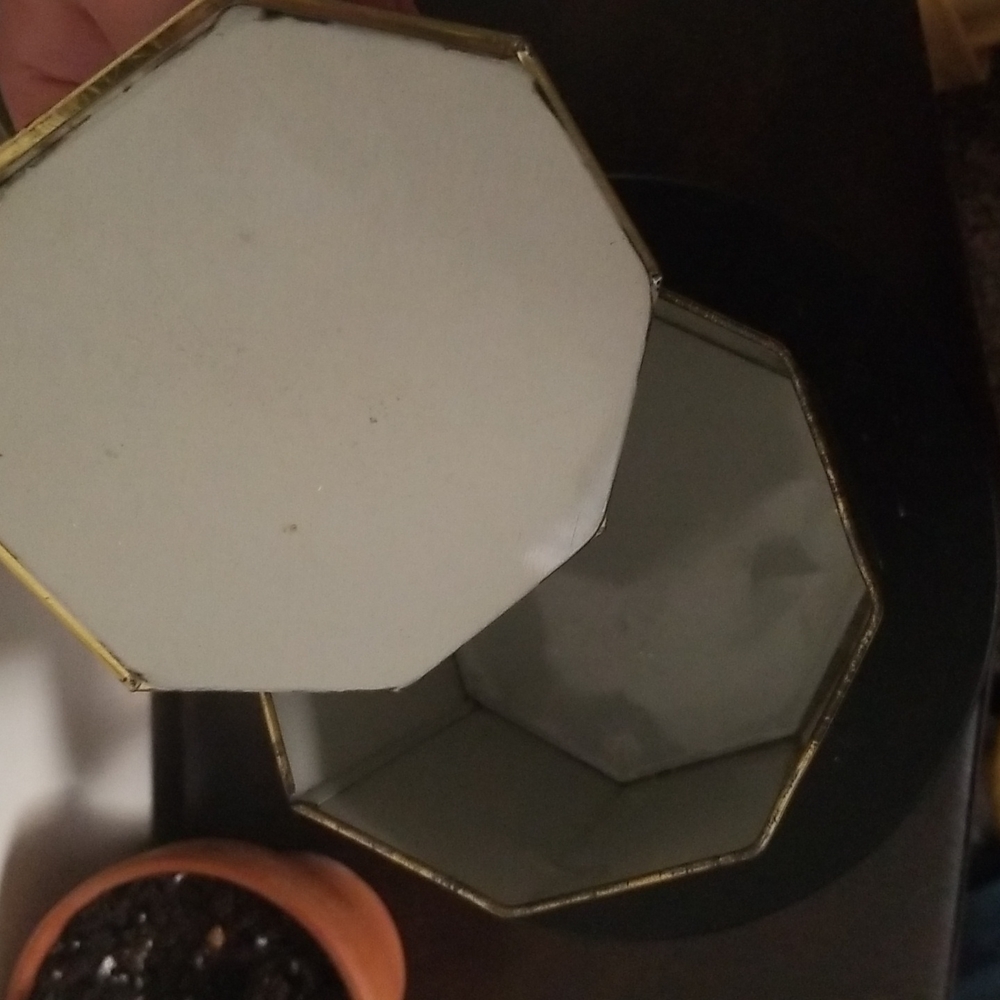 Vintage 60's Bisquit Tin - Picture 3 of 4